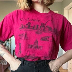 Vintage St. Louis Graphic T-Shirt - Red